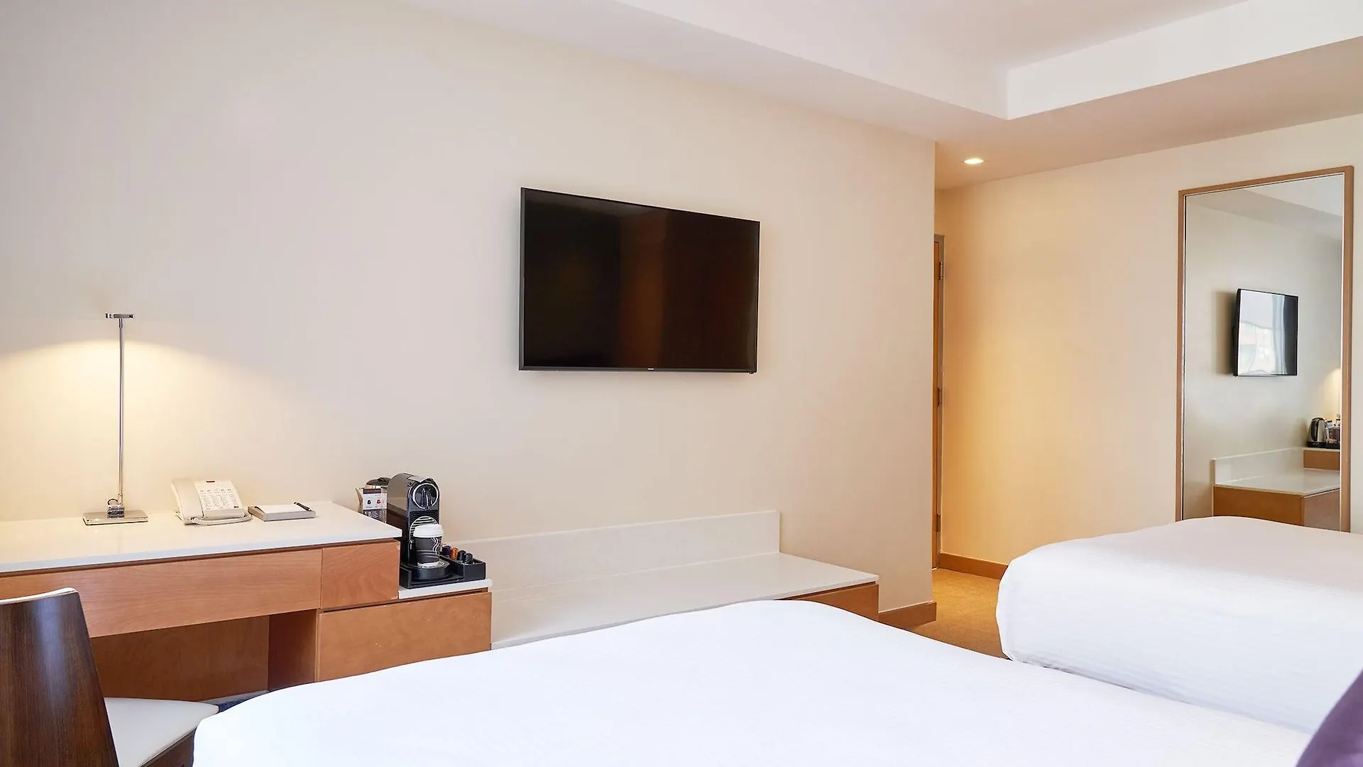Concorde Hotel New York
